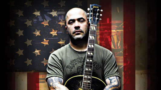 Aaron Lewis: „Staind va reveni candva, dar nu prea curand”